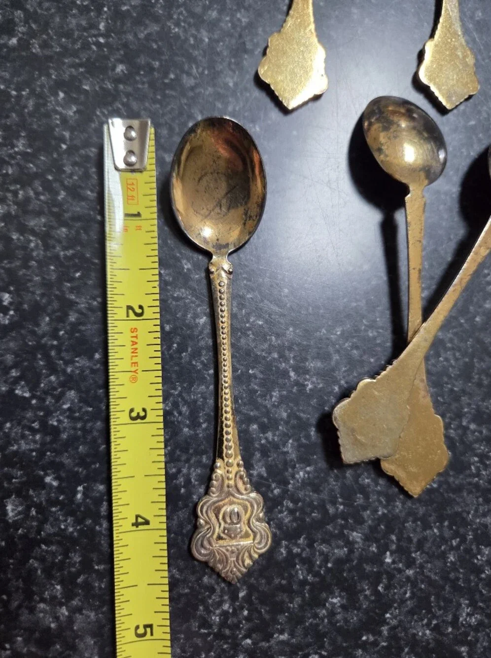 Vintage elegant gold